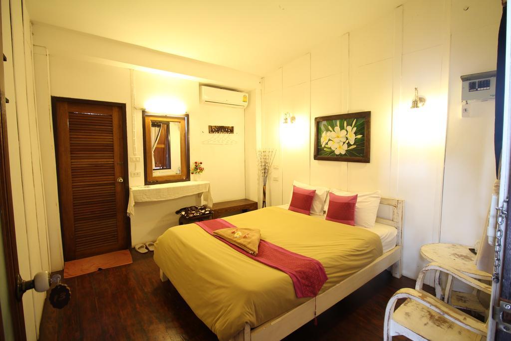 Paifah Boutique House Hotel Buitenkant foto