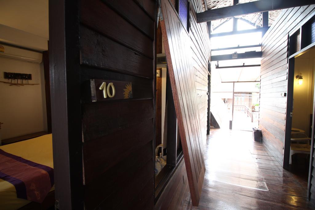 Paifah Boutique House Hotel Buitenkant foto