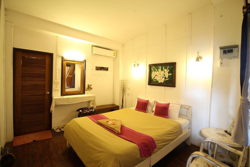 Paifah Boutique House Hotel Buitenkant foto