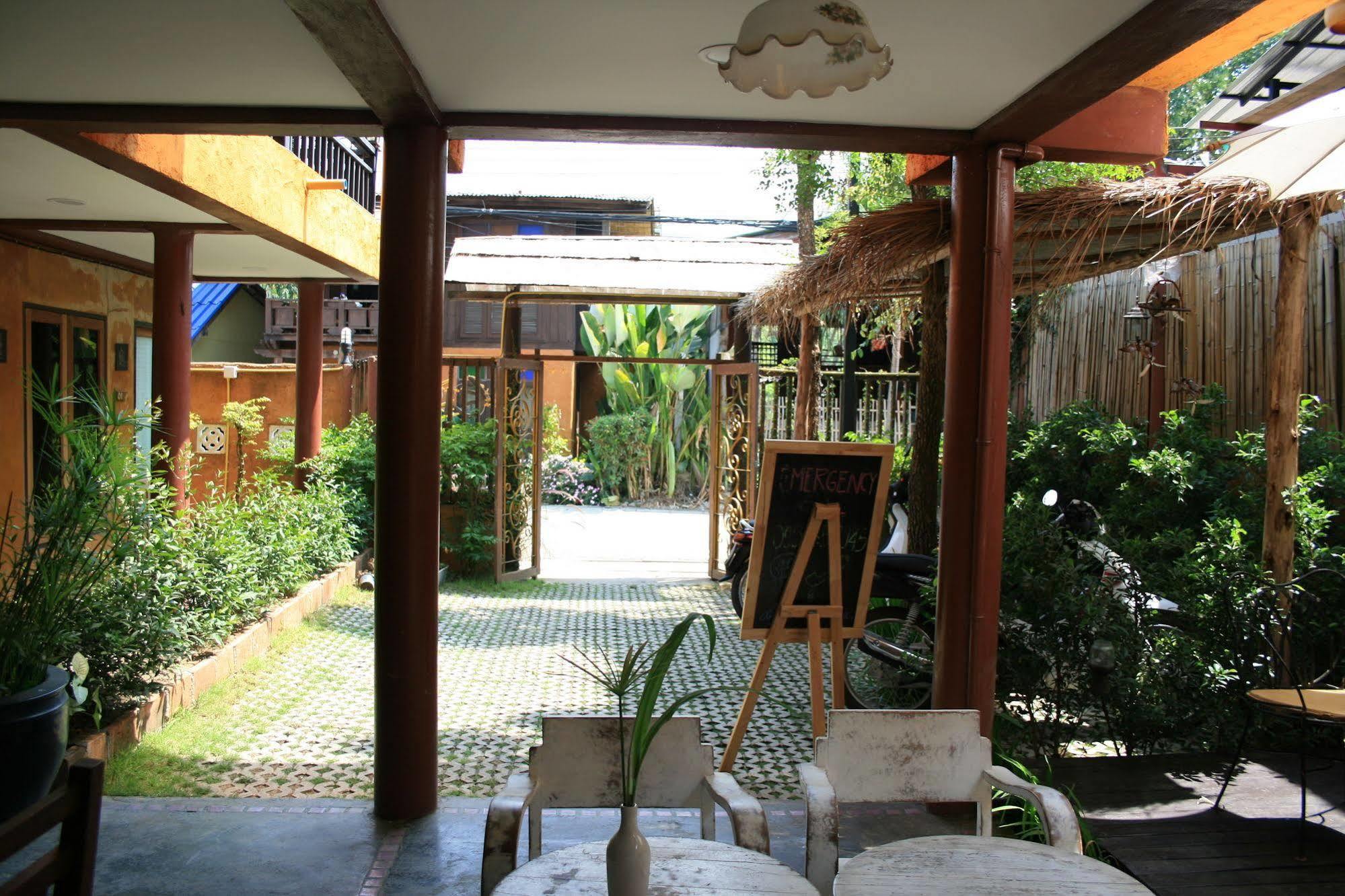 Paifah Boutique House Hotel Buitenkant foto